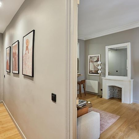 Residence Beaubourg Le Marais By Studio Prestige Париж Екстериор снимка