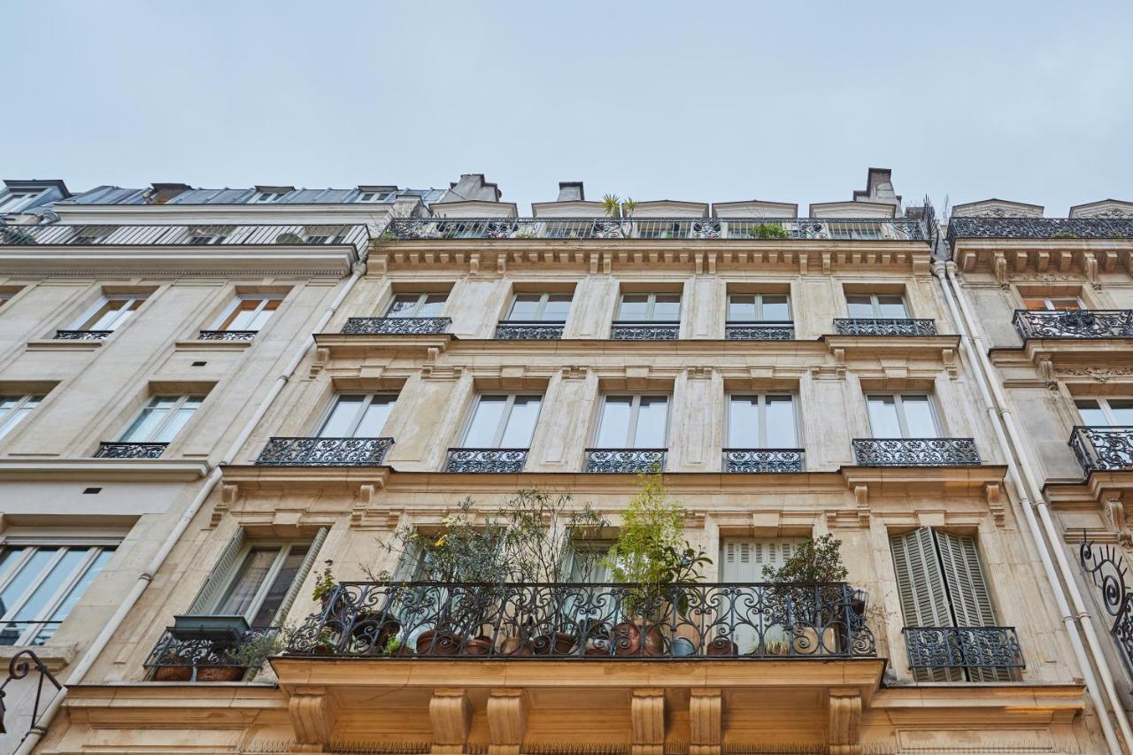 Residence Beaubourg Le Marais By Studio Prestige Париж Екстериор снимка
