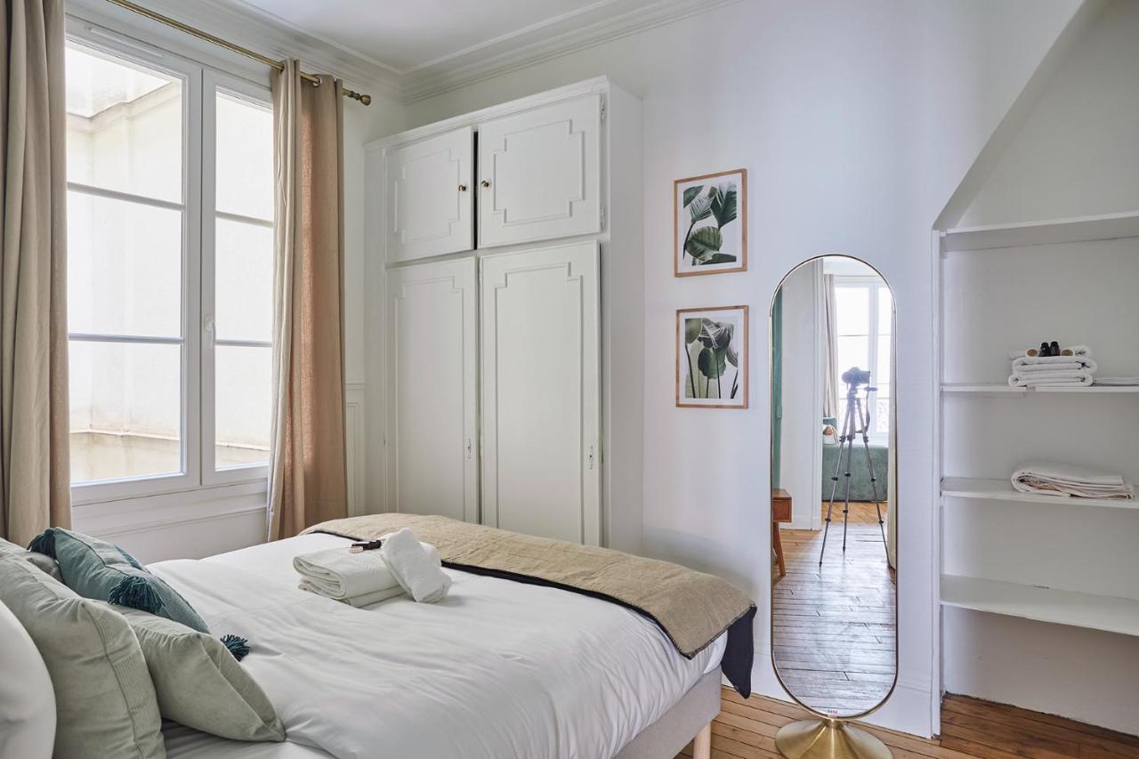 Residence Beaubourg Le Marais By Studio Prestige Париж Екстериор снимка