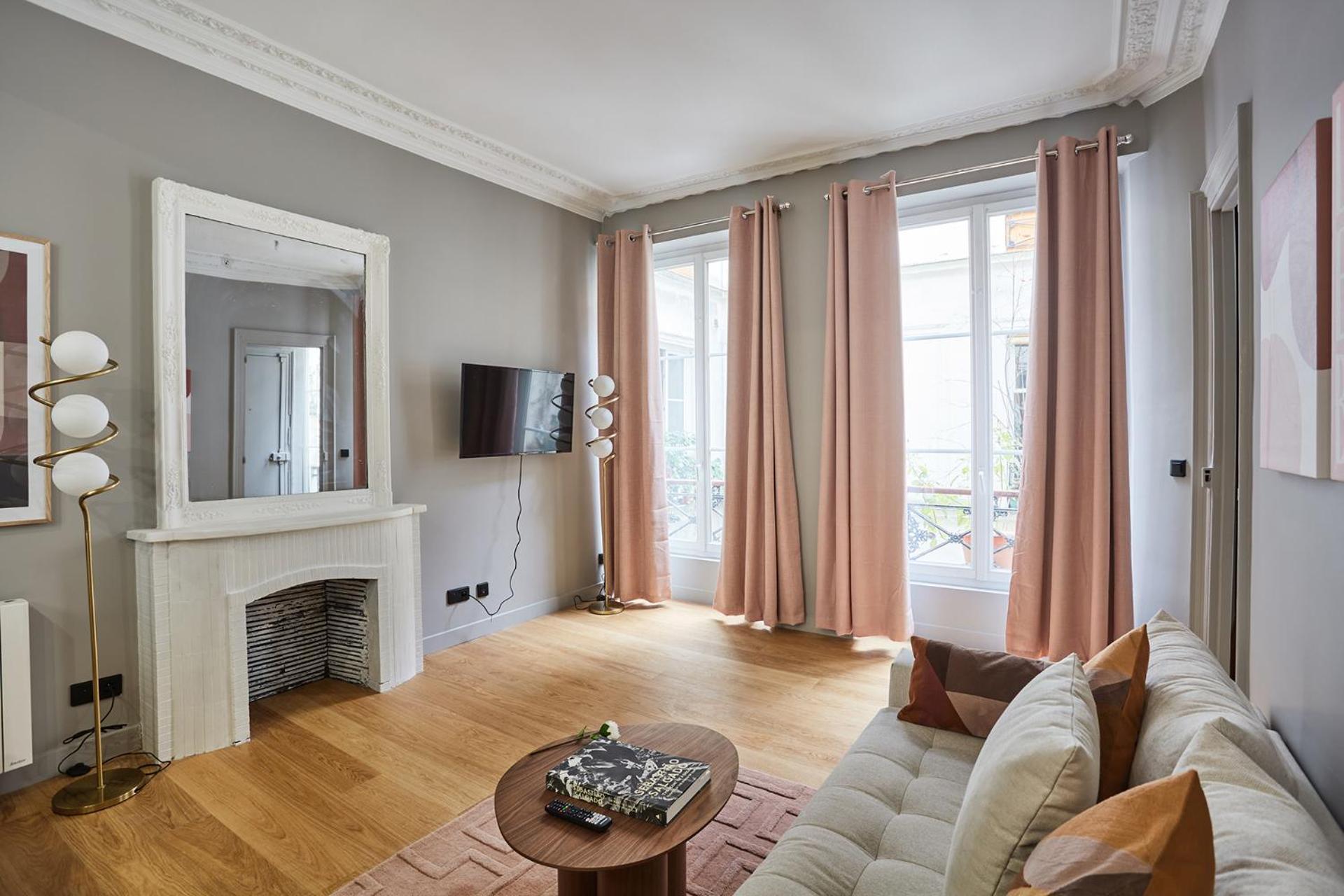 Residence Beaubourg Le Marais By Studio Prestige Париж Екстериор снимка