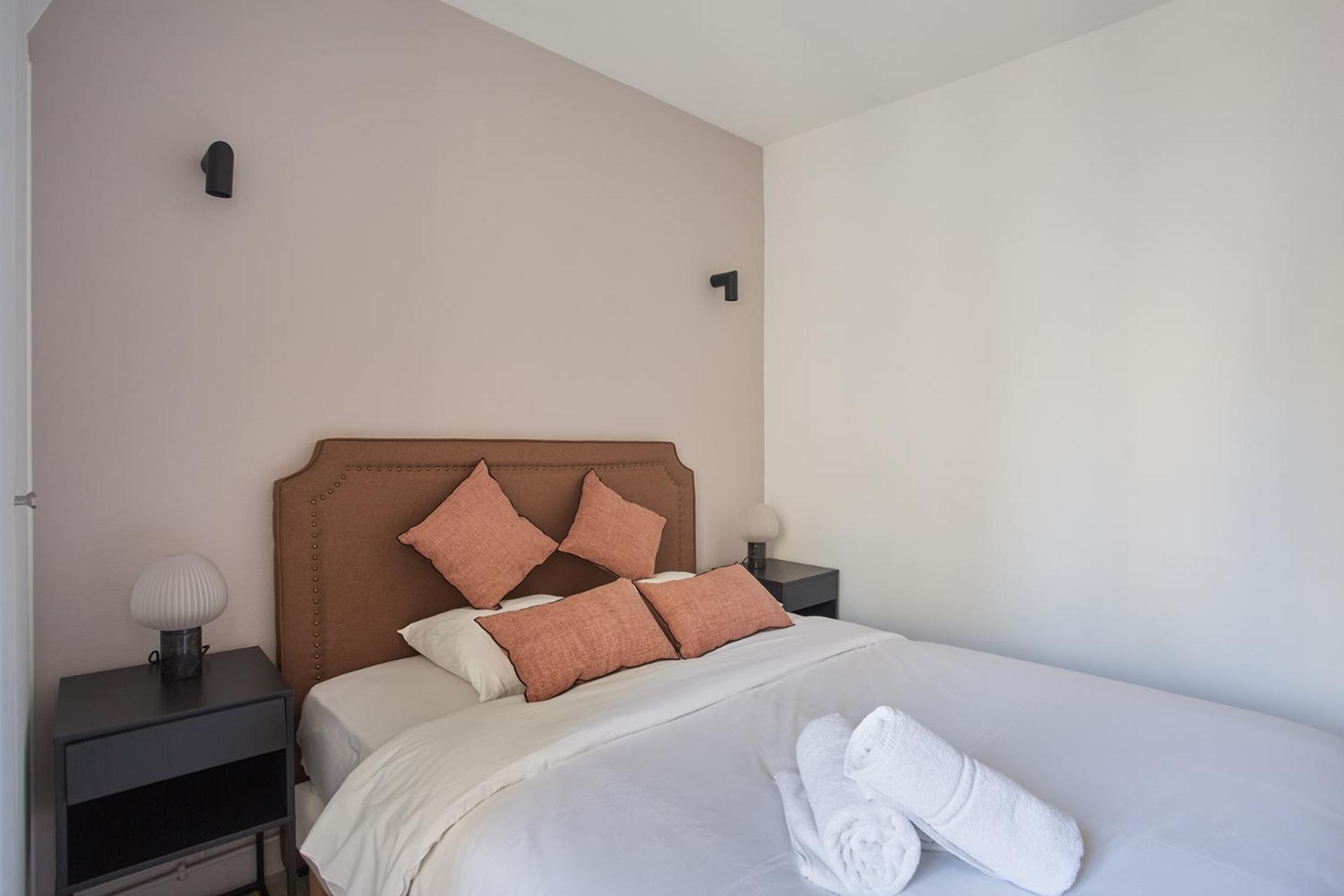 Residence Beaubourg Le Marais By Studio Prestige Париж Екстериор снимка