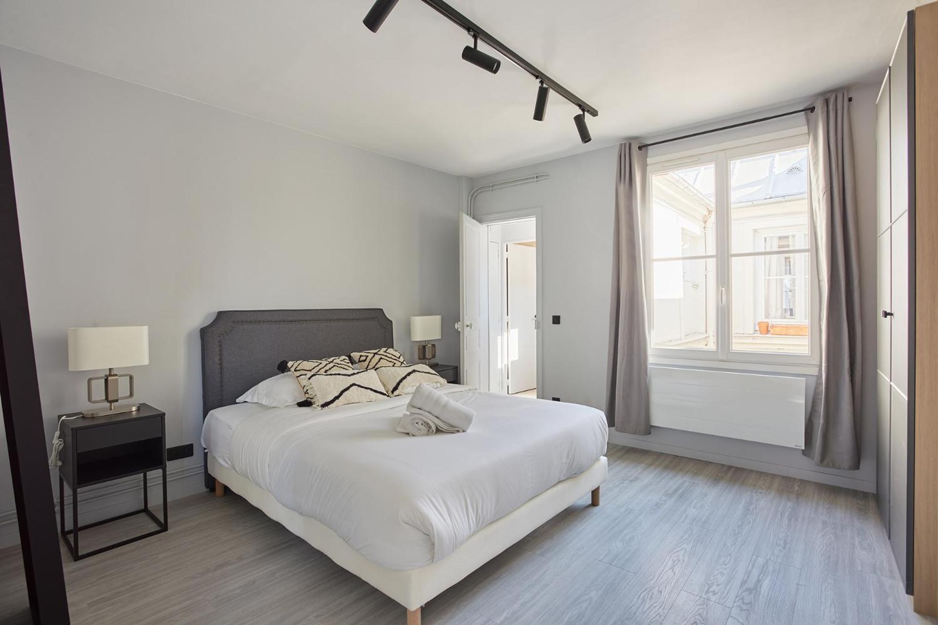 Residence Beaubourg Le Marais By Studio Prestige Париж Екстериор снимка